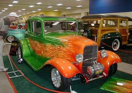 1932_ford_coupe_green